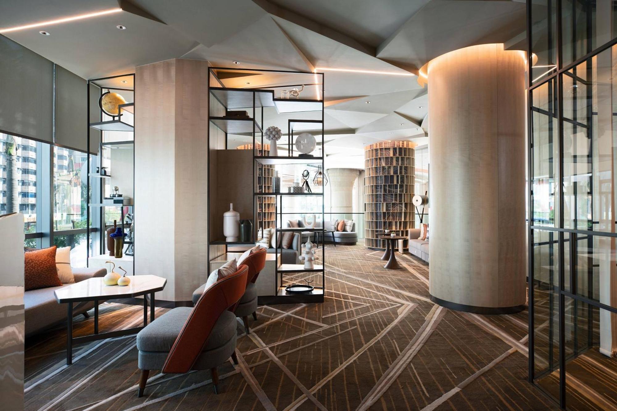 Renaissance Shenzhen Luohu Hotel Екстер'єр фото