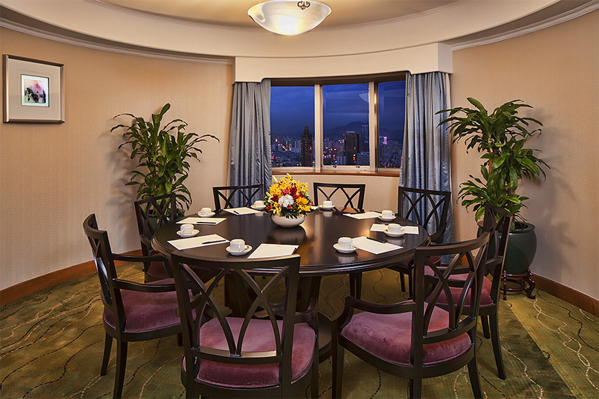 Renaissance Shenzhen Luohu Hotel Екстер'єр фото